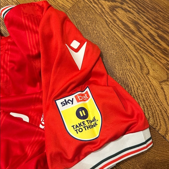 MACARON Wrexham Red Sports Jersey with Logo - Picture 7 of 8